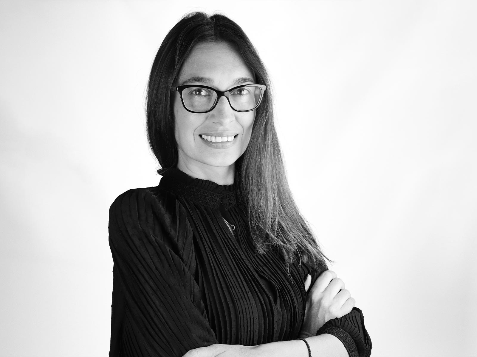 Alina Mocanu - curious group