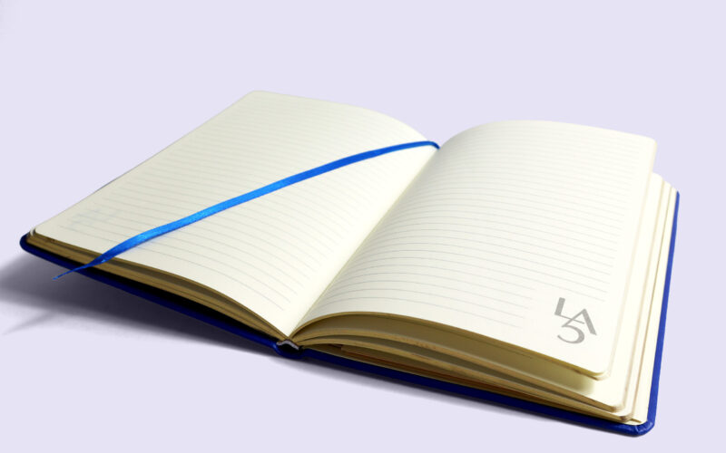 Curious Book Co